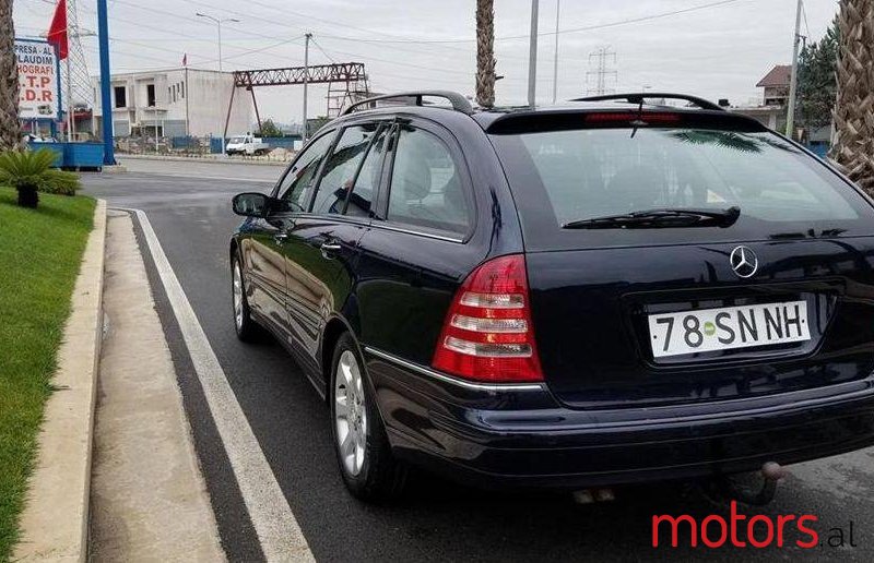 2006' Mercedes-Benz C 220 photo #1