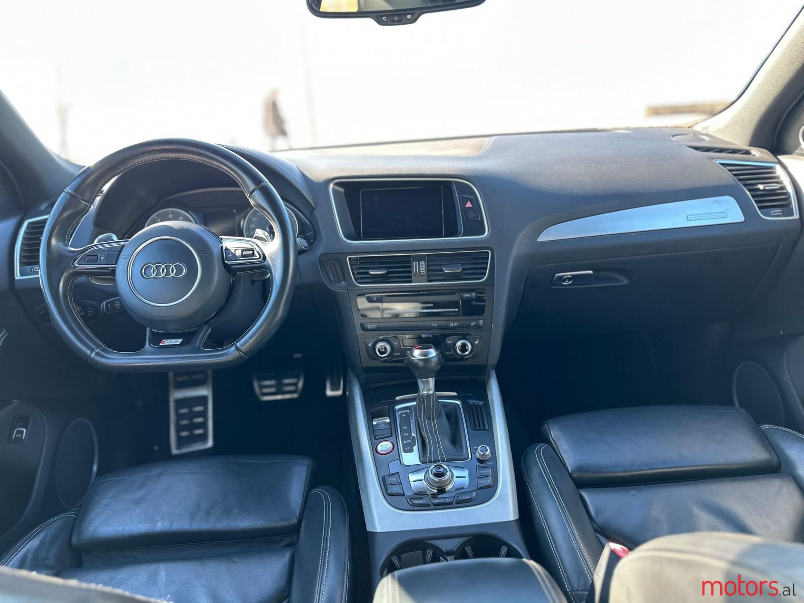 2014' Audi SQ5 photo #6