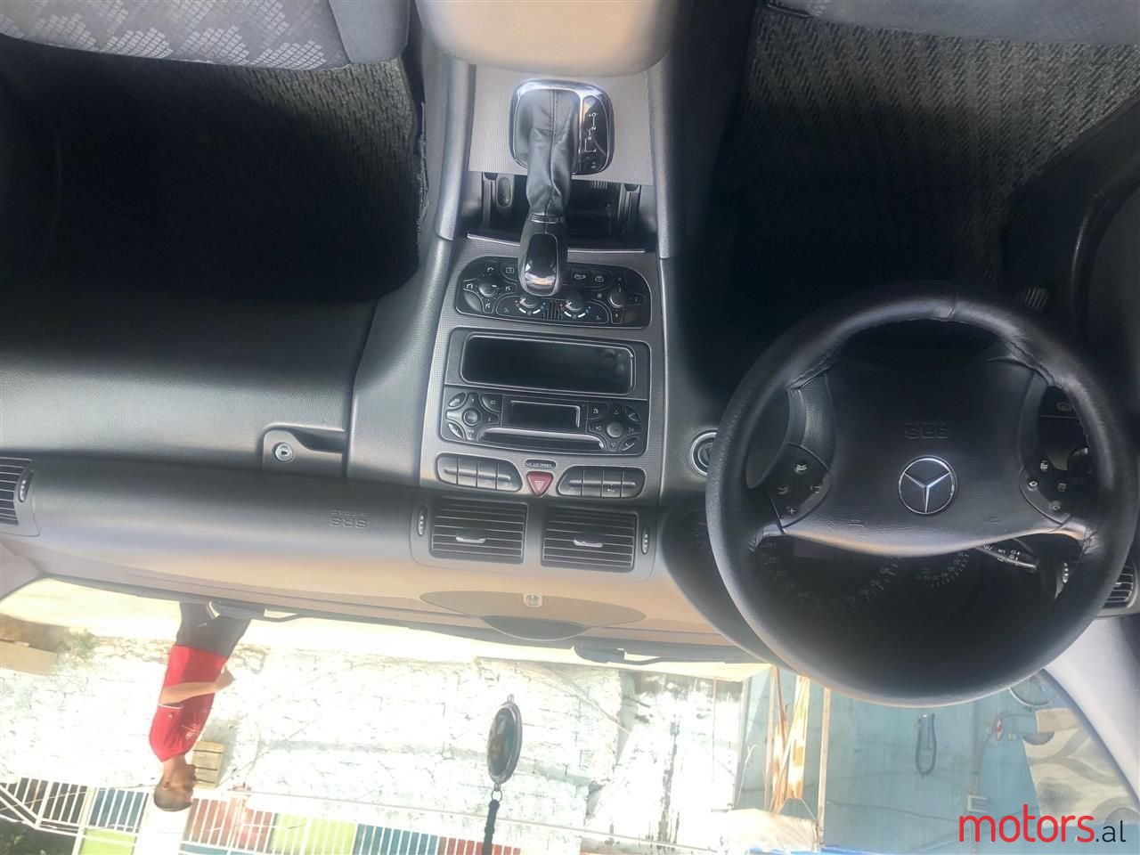 2003' Mercedes-Benz C 200 photo #2