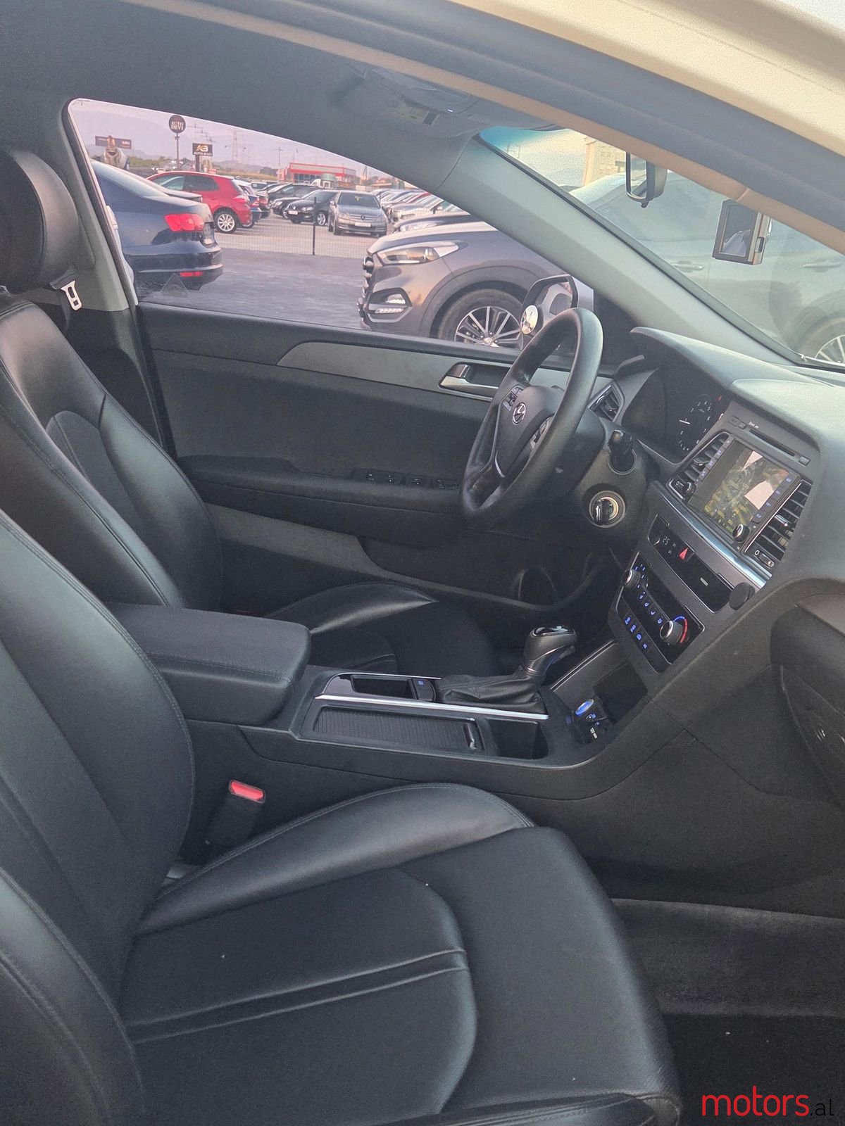 2016' Hyundai Sonata photo #6