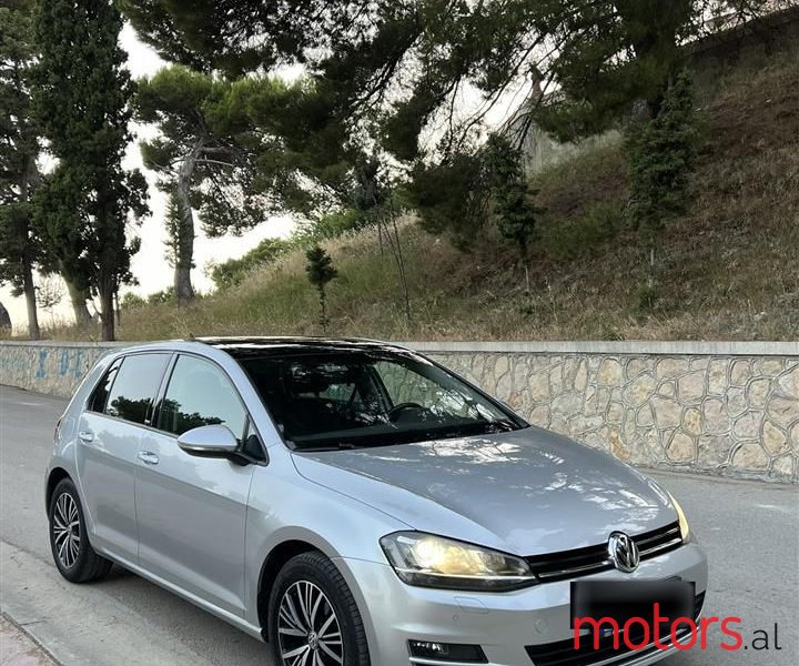 2016' Volkswagen Golf photo #6