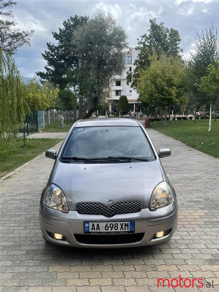 2005' Toyota Yaris photo #5