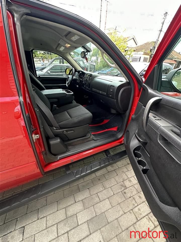 2012' Chevrolet Silverado photo #3