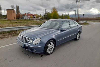 2006' Mercedes-Benz E 280