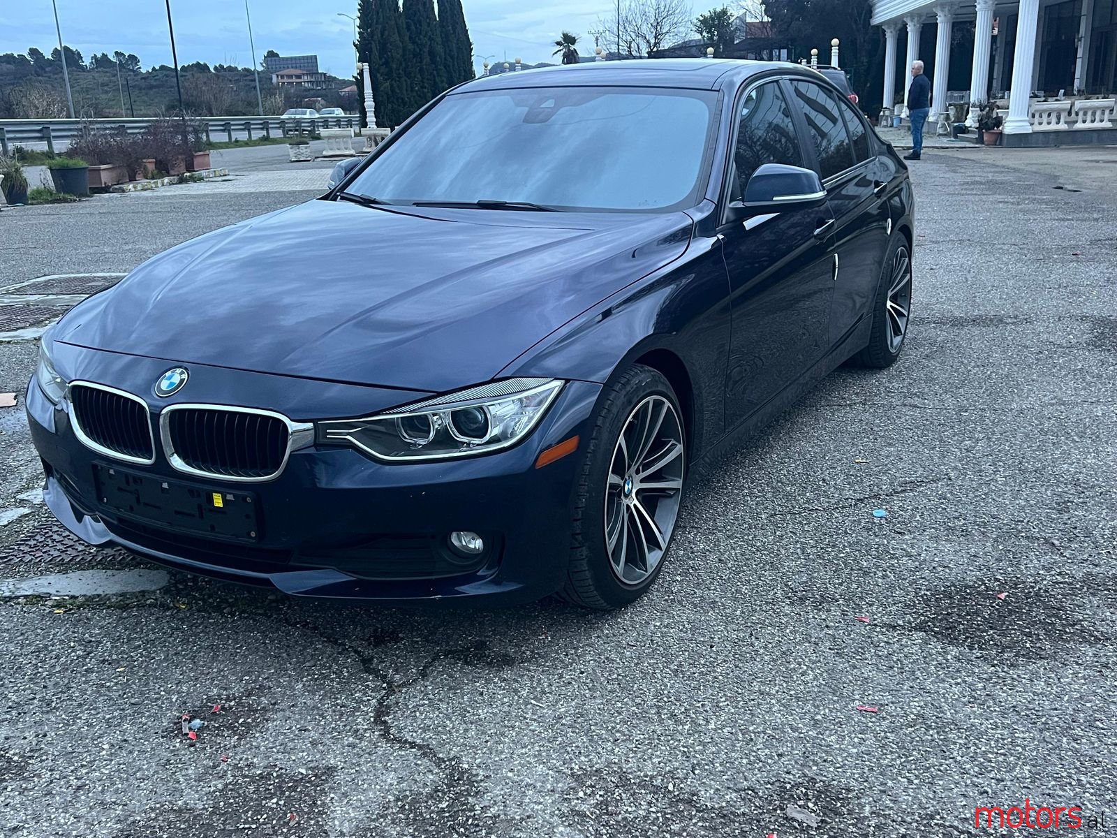 2016' BMW 320 photo #1