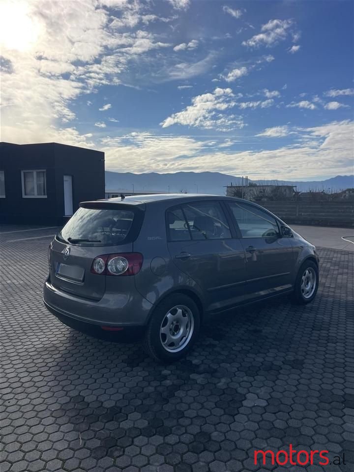 2006' Volkswagen Golf Plus photo #5