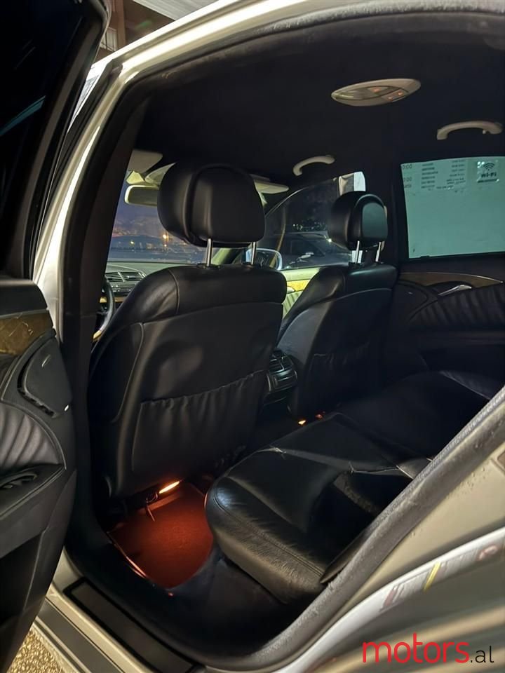 2007' Mercedes-Benz E 320 photo #5