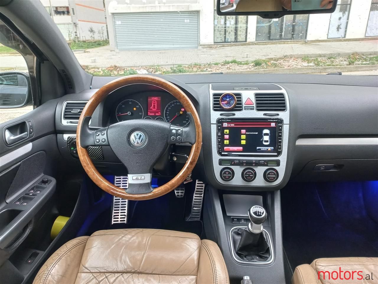 2006' Volkswagen Golf photo #6