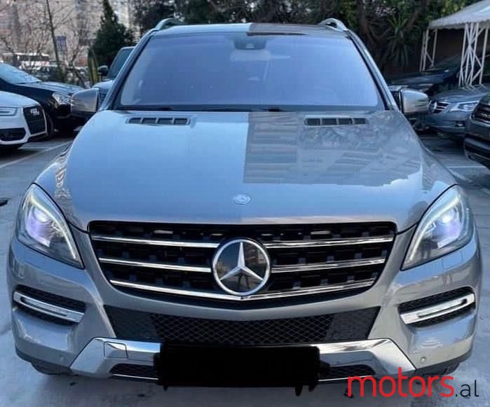 2012' Mercedes-Benz ML 350 photo #1