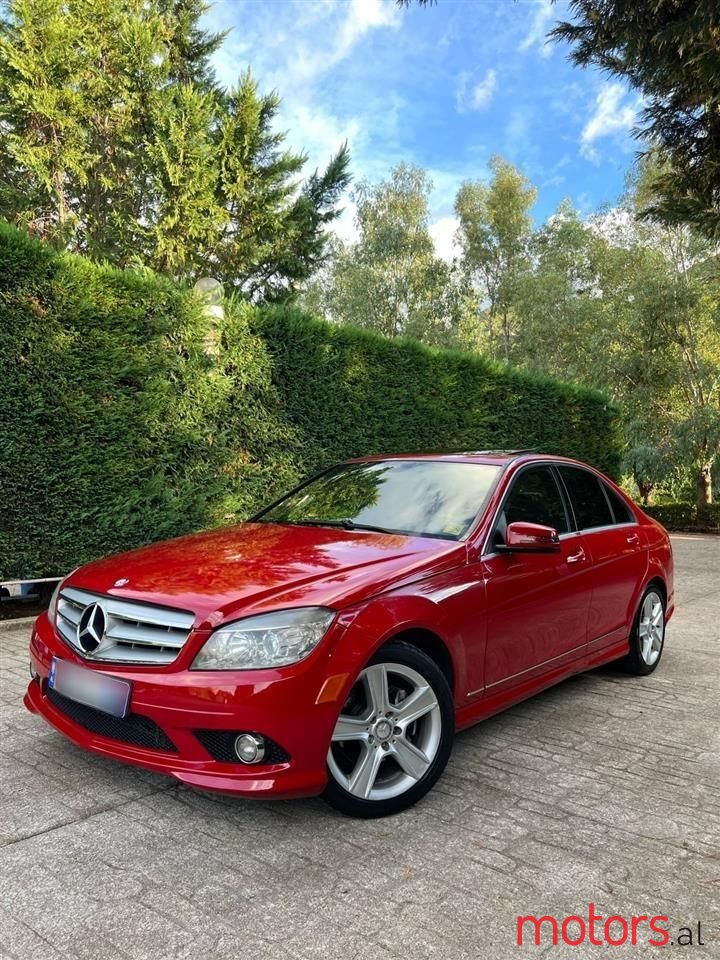 2010' Mercedes-Benz C 300 photo #1