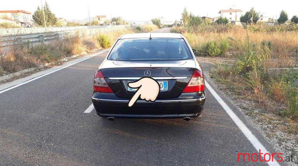 2004' Mercedes-Benz 270 photo #2