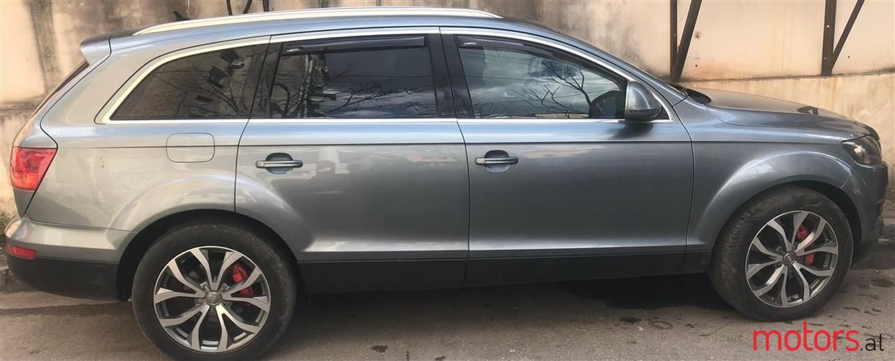 2007' Audi Q7 photo #1