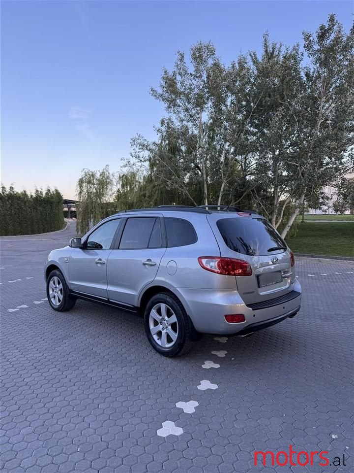 2008' Hyundai Santa Fe photo #4