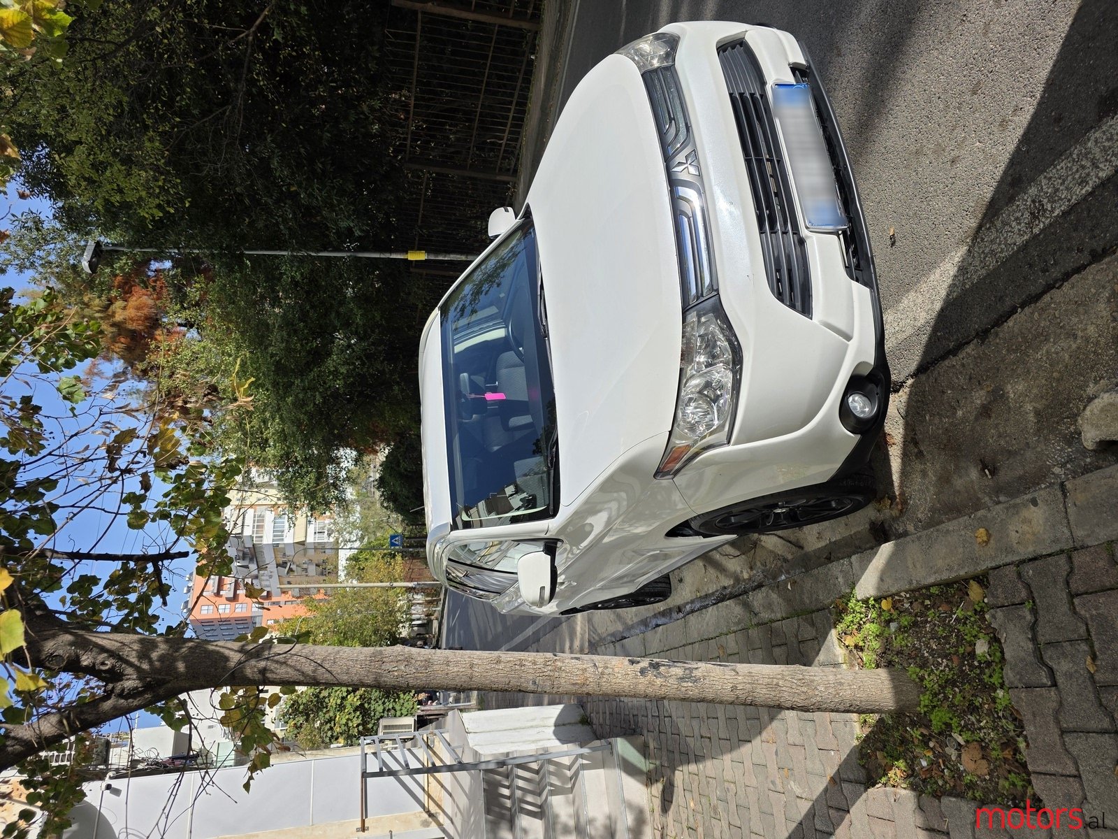 2014' Mitsubishi Outlander photo #4