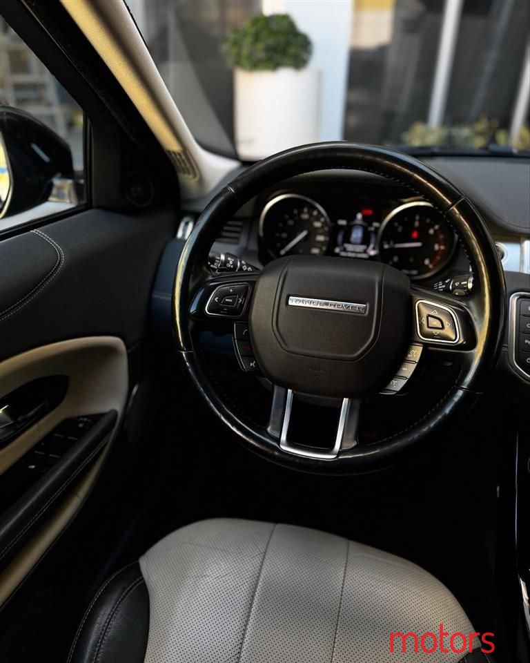 2016' Land Rover Range Rover Evoque photo #5