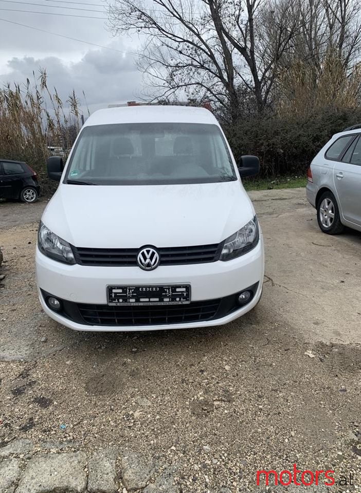 2011' Volkswagen Caddy photo #1