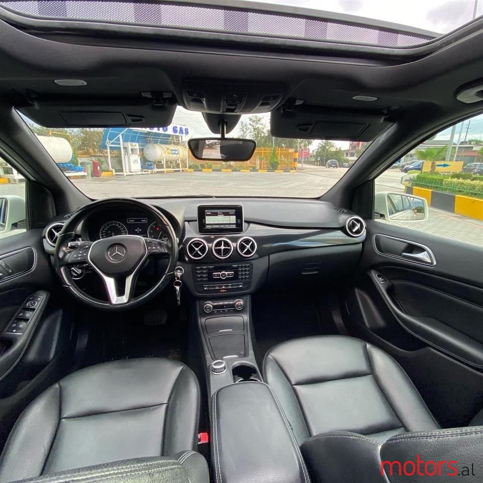 2014' Mercedes-Benz B 250 photo #4