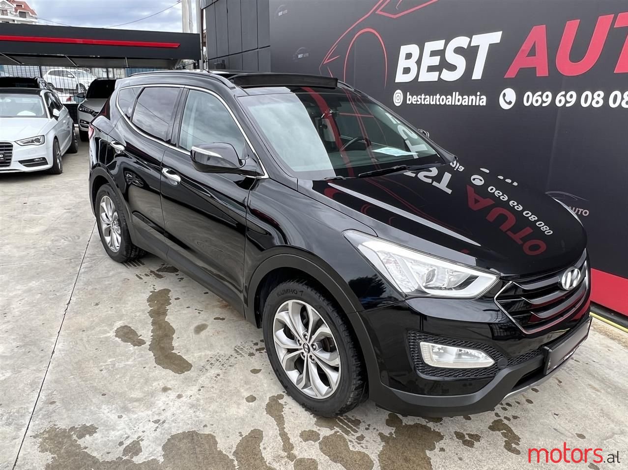 2013' Hyundai Santa Fe photo #5