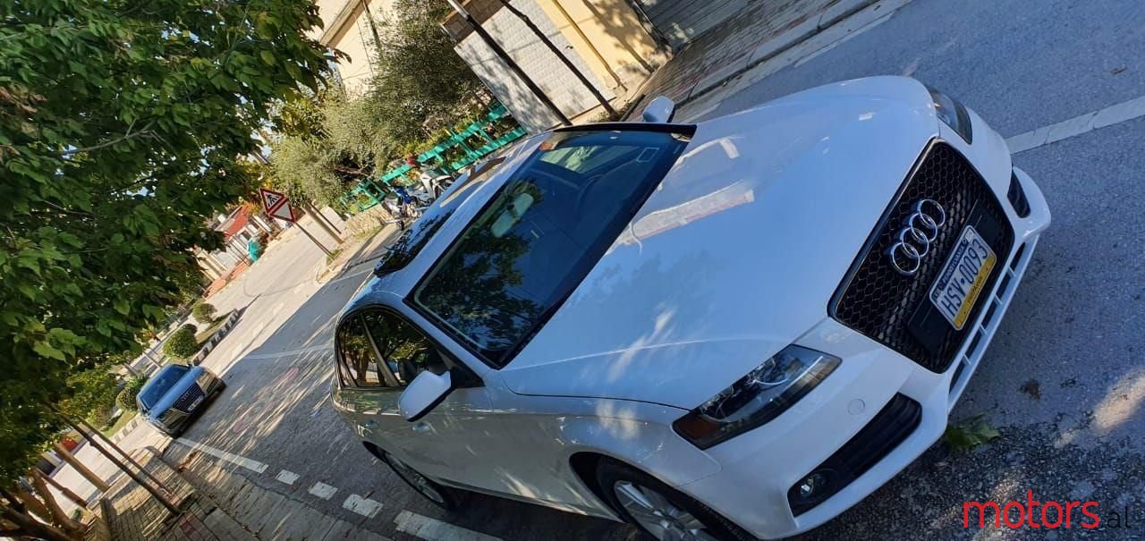 2010' Audi A4 photo #5