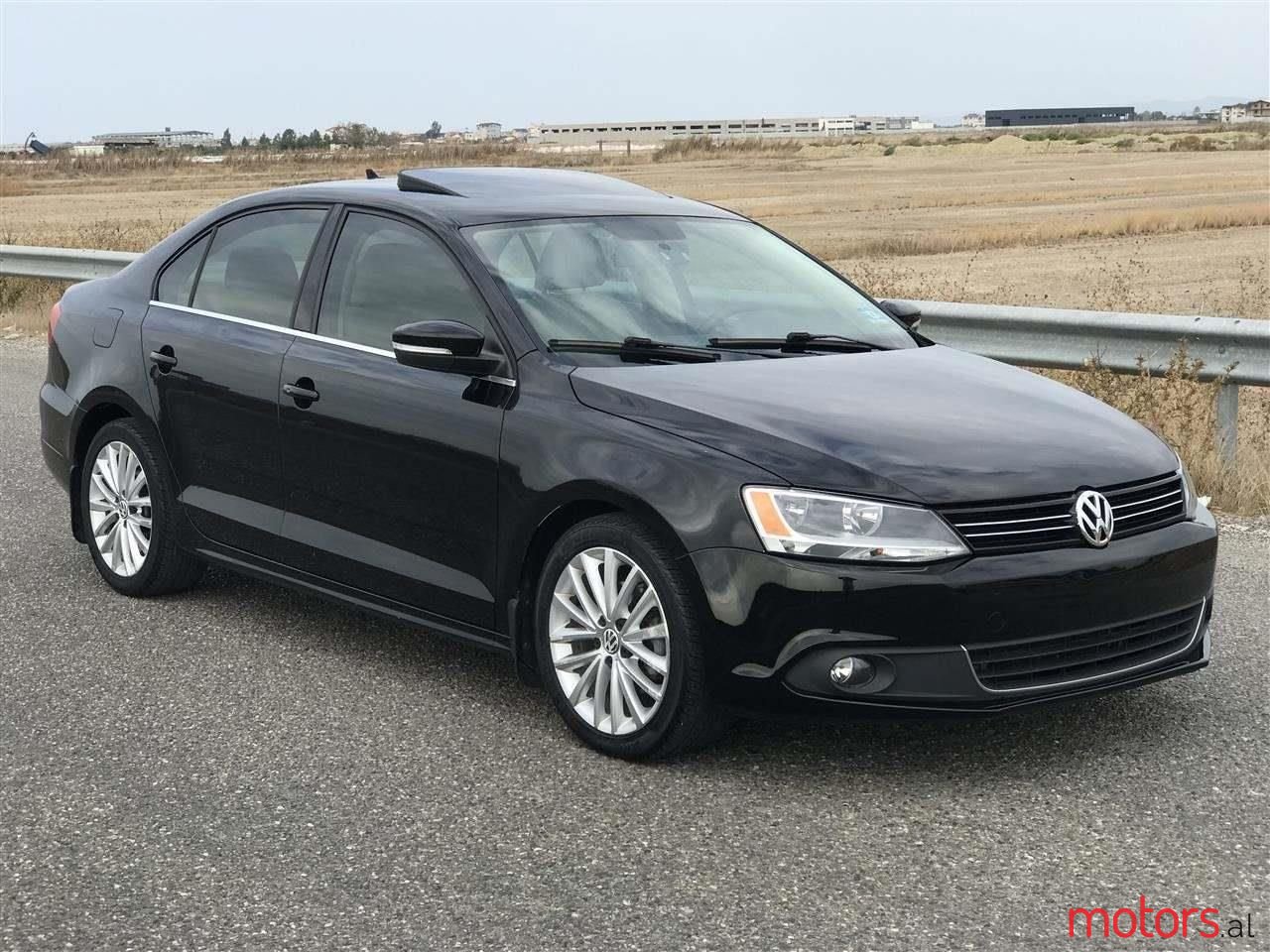 2011' Volkswagen Jetta photo #5