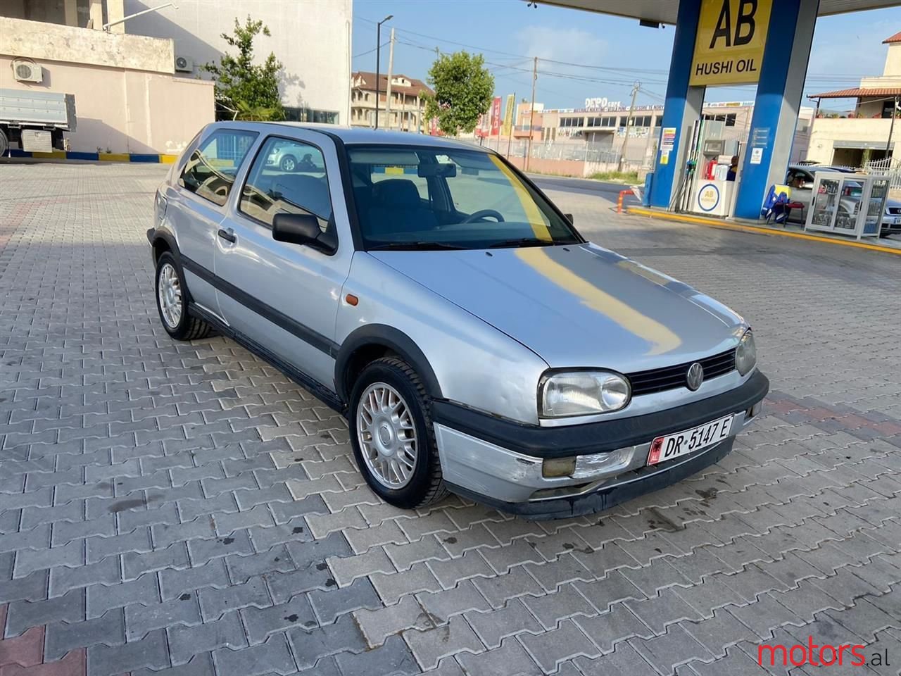 1999' Volkswagen Golf photo #1