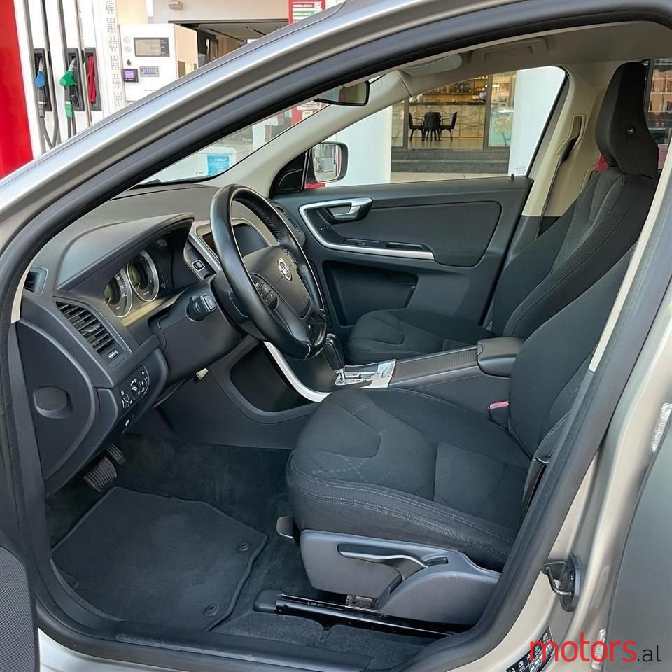 2012' Volvo Xc 60 photo #5