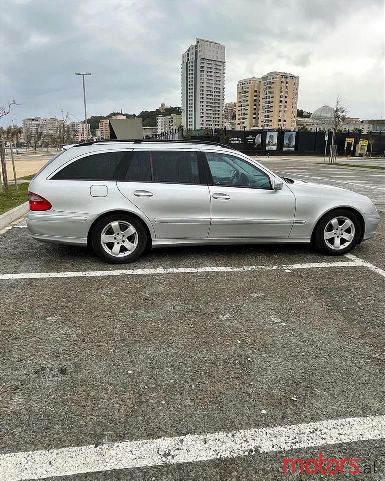 2007' Mercedes-Benz E 220 photo #4