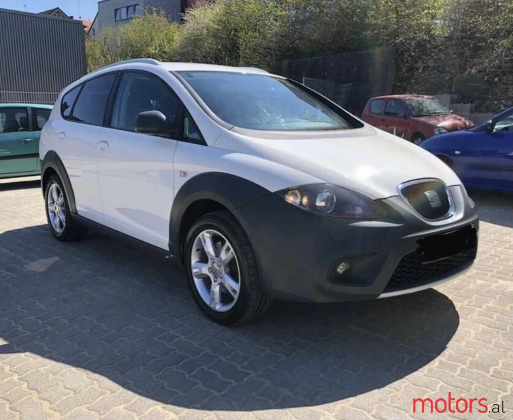 2008' SEAT Altea photo #3