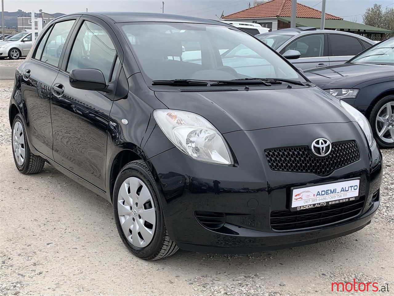 2006' Toyota Yaris photo #1