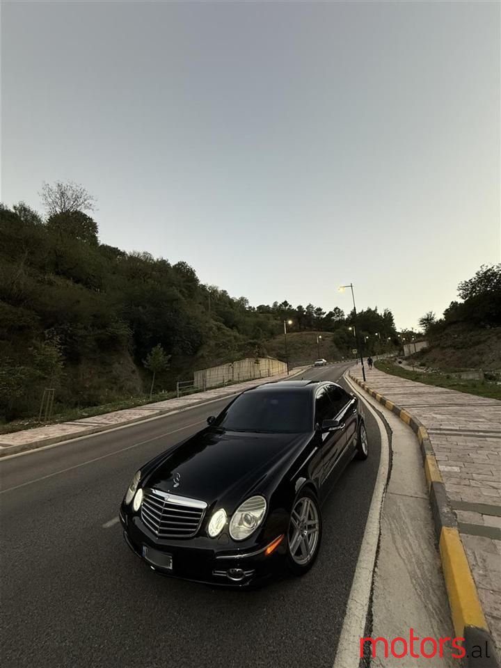 2008' Mercedes-Benz E 350 photo #1