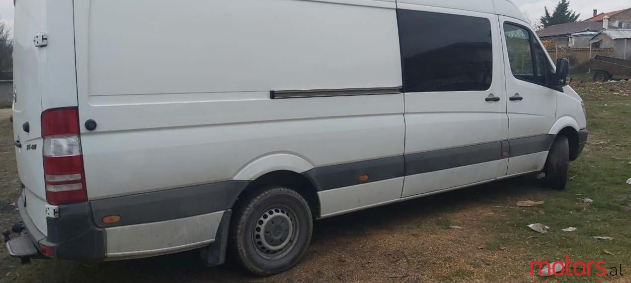 2009' Mercedes-Benz Vario photo #3