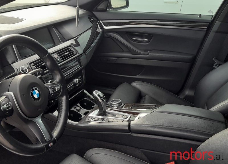 2014' BMW 535 photo #6