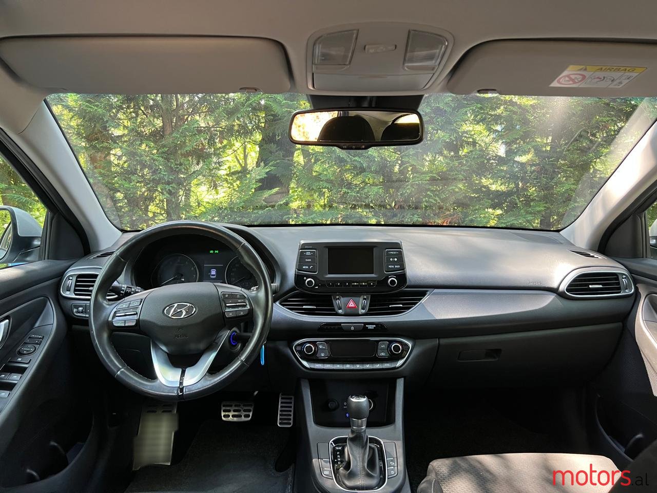 2017' Hyundai i30 photo #2