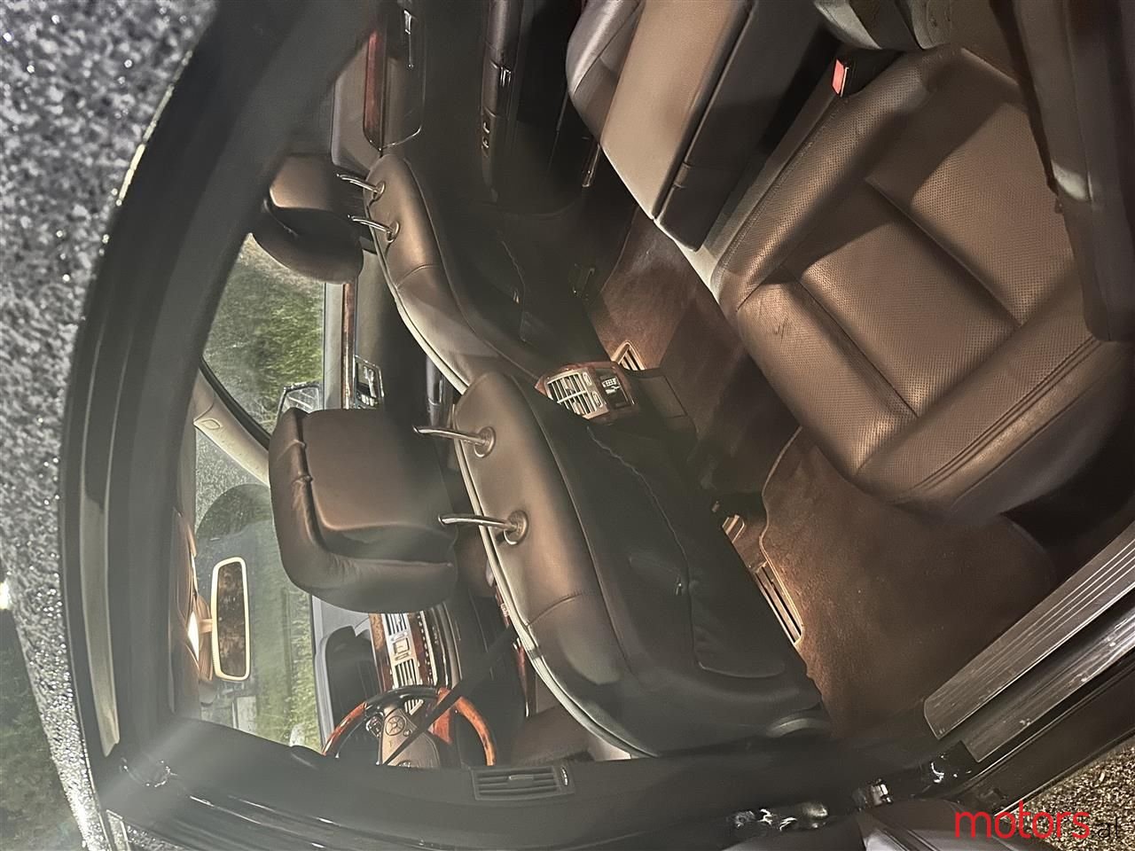 2010' Mercedes-Benz S 550 photo #6