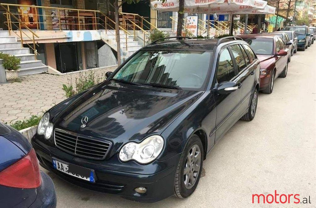 2005' Mercedes-Benz C 220 photo #1