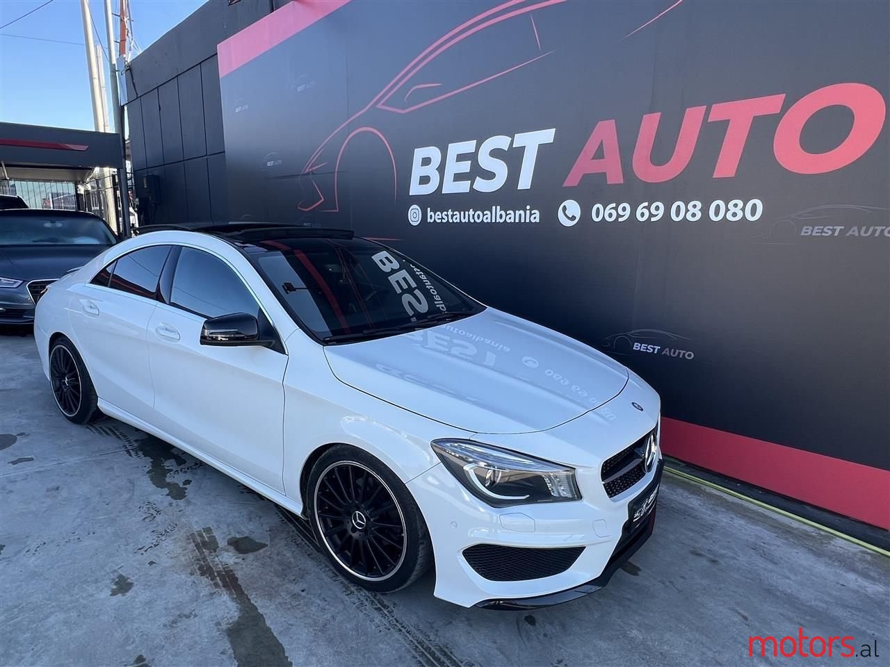 2014' Mercedes-Benz CLA 200 photo #2