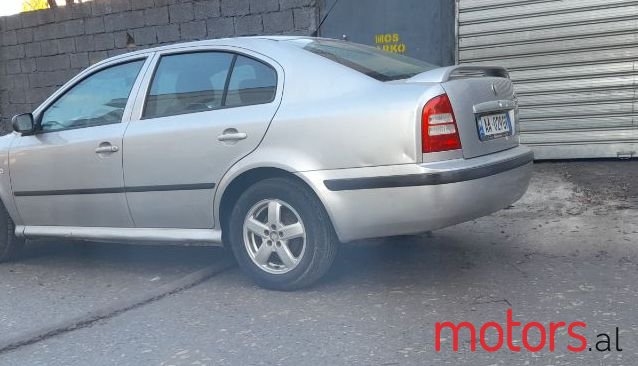 2003' Skoda Octavia photo #1