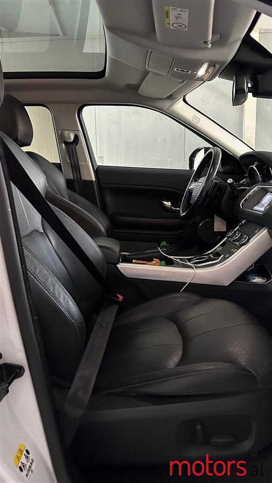 2016' Land Rover Range Rover Evoque photo #4