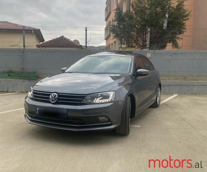 2016' Volkswagen Jetta photo #4