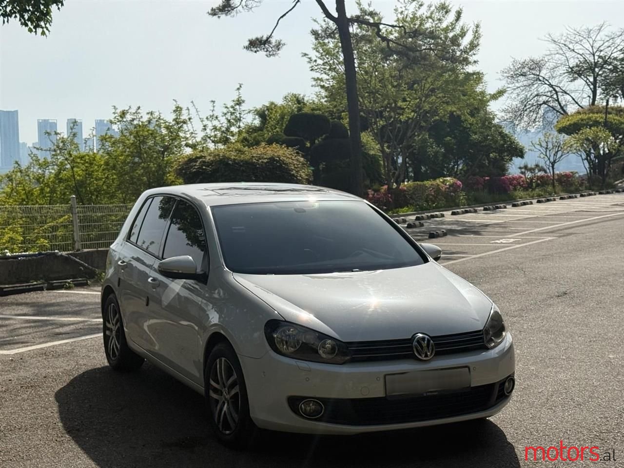 2012' Volkswagen Golf photo #5