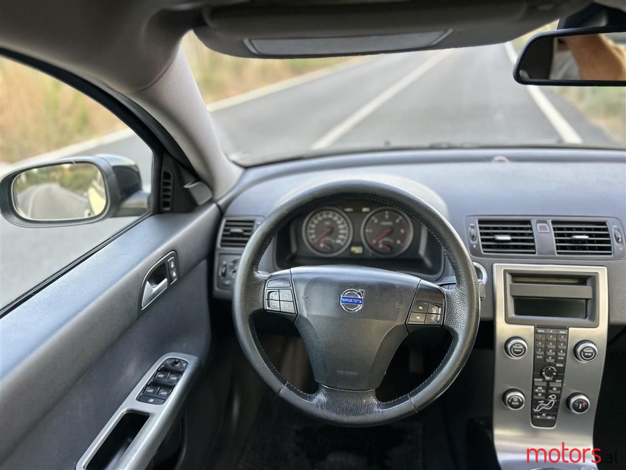 2008' Volvo S40 photo #6