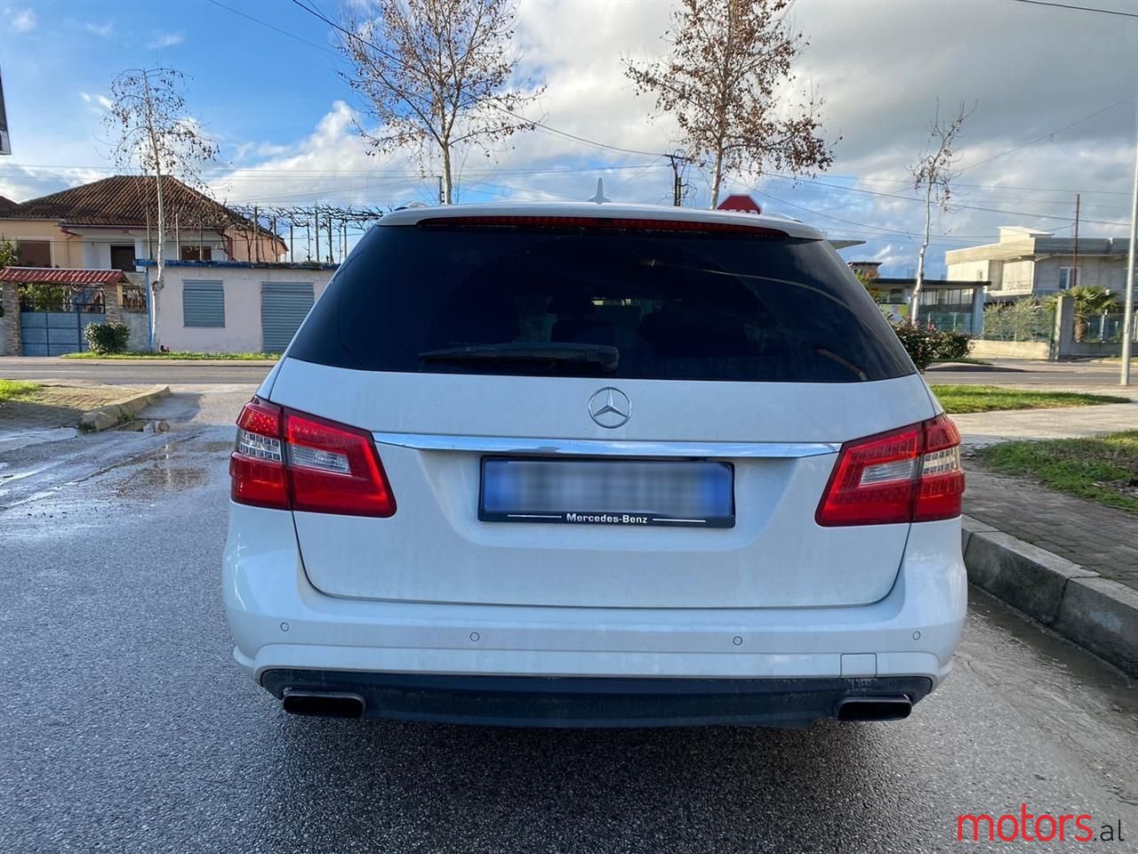 2013' Mercedes-Benz E 350 photo #5