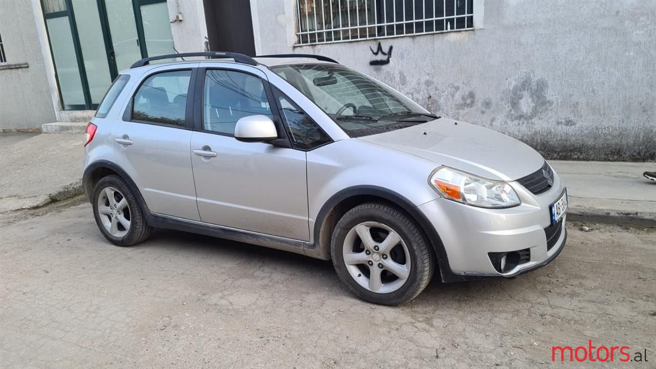 2008' Suzuki SX4 photo #5