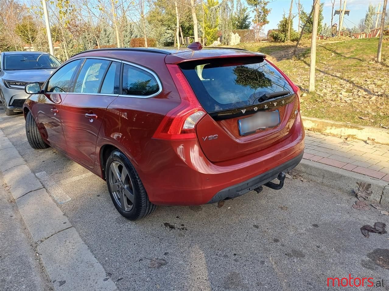 2012' Volvo V60 photo #2