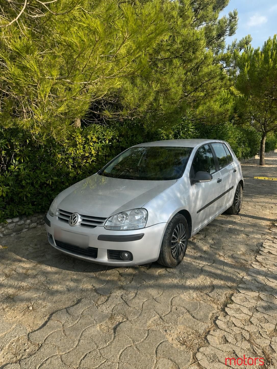 2008' Volkswagen Golf photo #1
