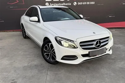 2015' Mercedes-Benz C 220