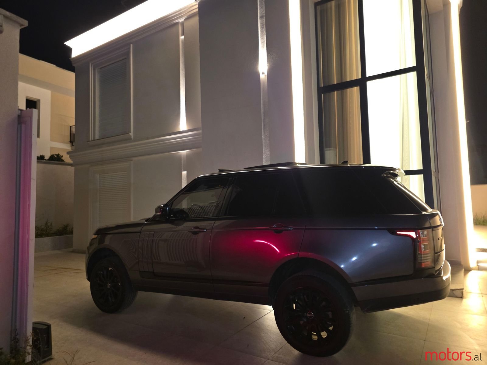 2016' Land Rover Range Rover photo #1
