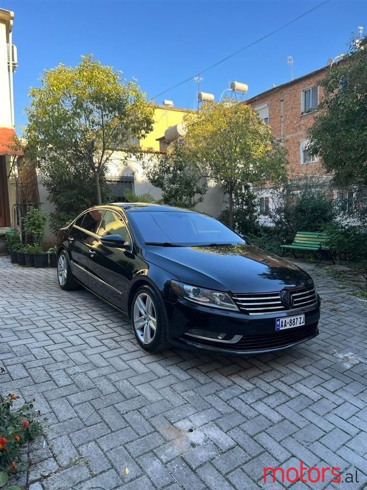 2013' Volkswagen photo #2