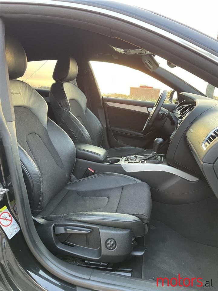 2011' Audi A5 photo #3