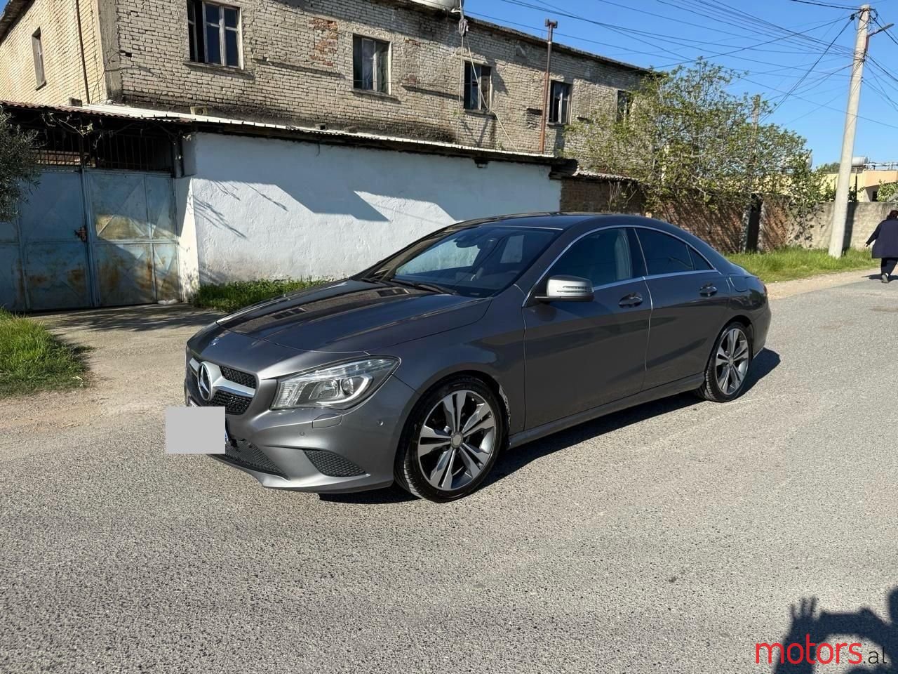 2014' Mercedes-Benz CLA 200 photo #2